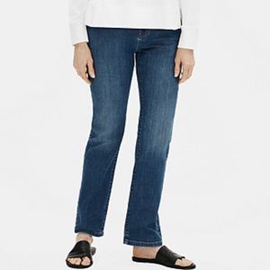 EILEEN FISHER STRAIGHT LEG JEANS